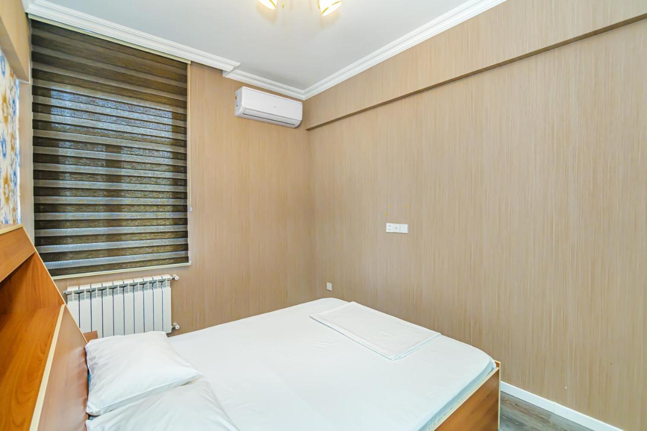Luxury 2 Room Apartment In The Center Baku Ngoại thất bức ảnh