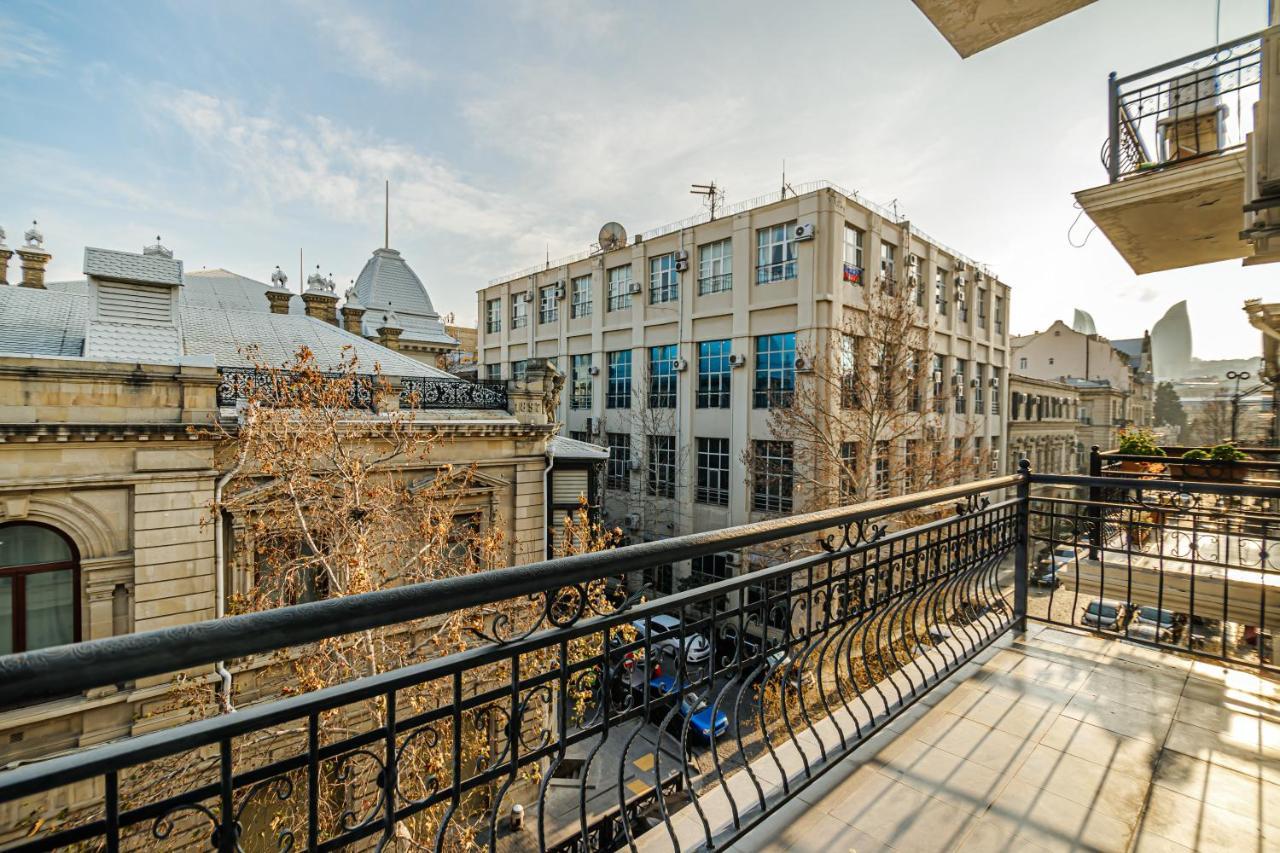 Luxury 2 Room Apartment In The Center Baku Ngoại thất bức ảnh